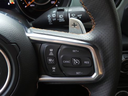 Used 2023 Jeep Wrangler Unlimited Rubicon 392 AWD/4WD image 26