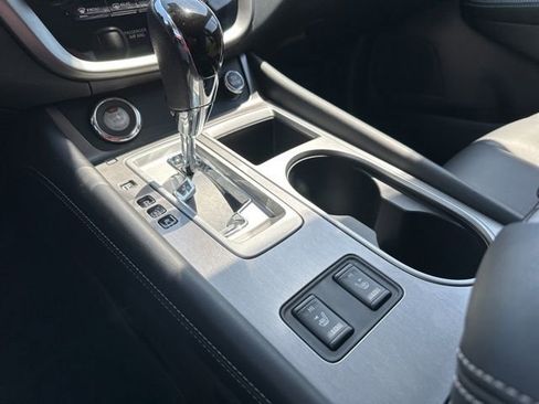 Certified 2023 Nissan Murano SV w/ SV Midnight Edition Package AWD/4WD image 24