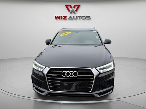 Used 2018 Audi Q3 2.0T Premium Plus w/ Premium Plus Package image 2