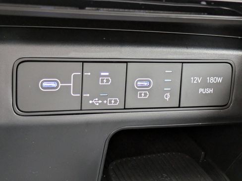 Used 2025 Hyundai Tucson SEL image 24