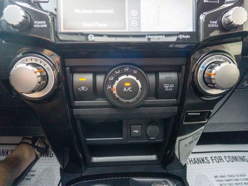 Used 2021 Toyota 4Runner Venture w/ Moonroof Package image 26