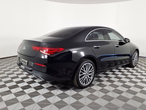 Used 2023 Mercedes-Benz CLA 250 image 4