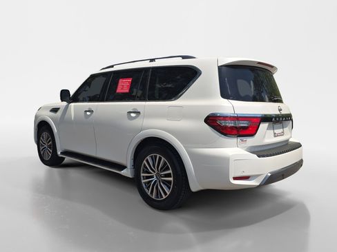 Certified 2023 Nissan Armada SL w/ Captain's Chairs Package RWD image 3