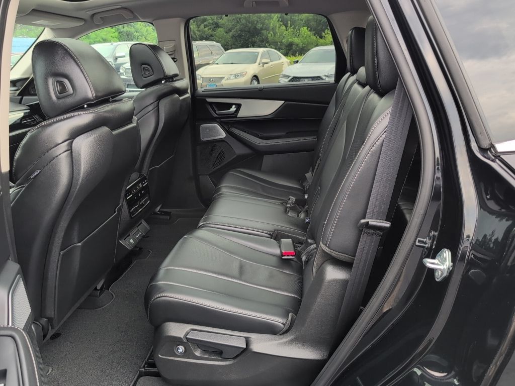 Certified 2026 Acura MDX w/ Technology Package AWD/4WD image 39