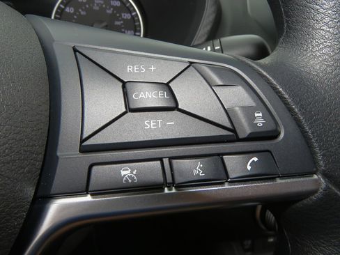 Certified 2025 Nissan Sentra SV w/ All-Weather Package image 17