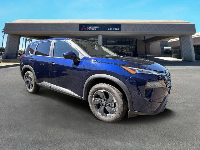 Used 2024 Nissan Rogue SV AWD/4WD image 4