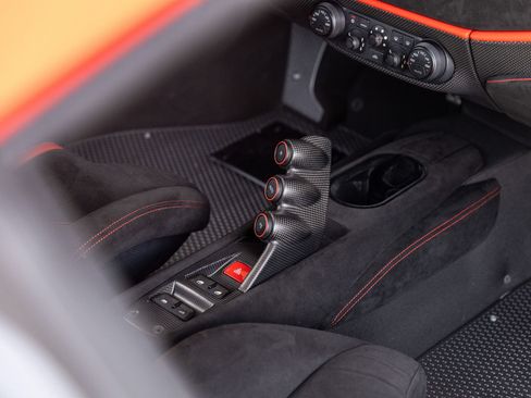 Used 2020 Ferrari 488 Pista Spider RWD image 54