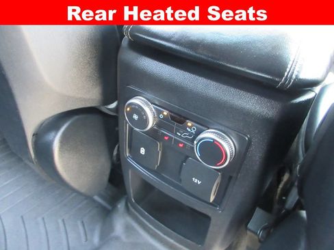 Used 2020 Ford Explorer XLT w/ Equipment Group 202A AWD/4WD image 25