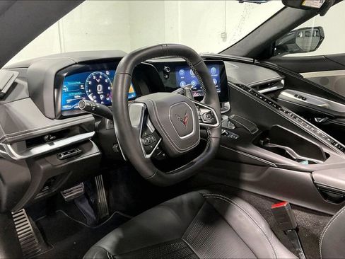 Used 2023 Chevrolet Corvette Stingray Premium Cpe w/ Z51 Performance Package RWD image 16