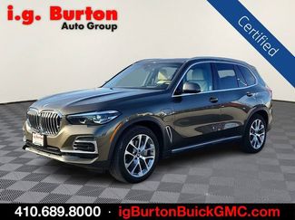 Used 2022 BMW X5 xDrive45e w/ Luxury Seating Package AWD/4WD video 3