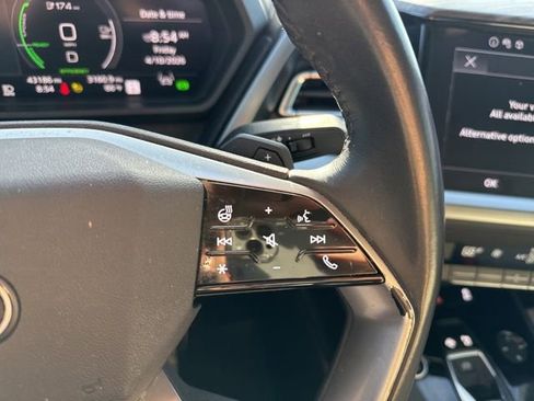 Used 2023 Audi Q4 e-tron Premium Plus image 17