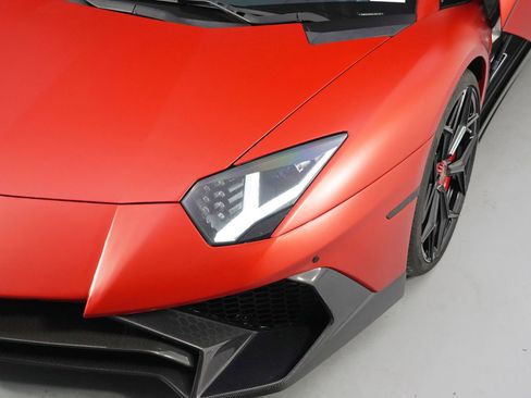 Used 2017 Lamborghini Aventador S image 73
