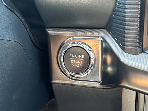 Used 2024 Ford F150 Lariat w/ Equipment Group 502A High AWD/4WD image 38