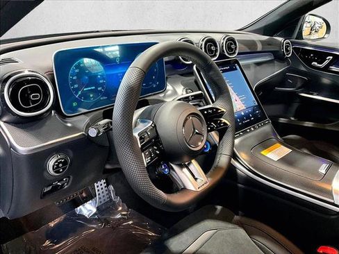 New 2026 Mercedes-Benz C 43 AMG 4MATIC Sedan image 8