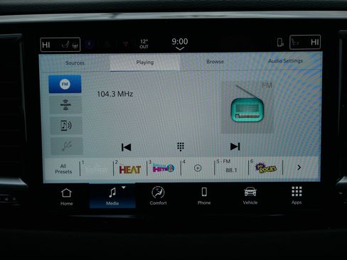 New 2026 Chrysler Voyager LX image 18