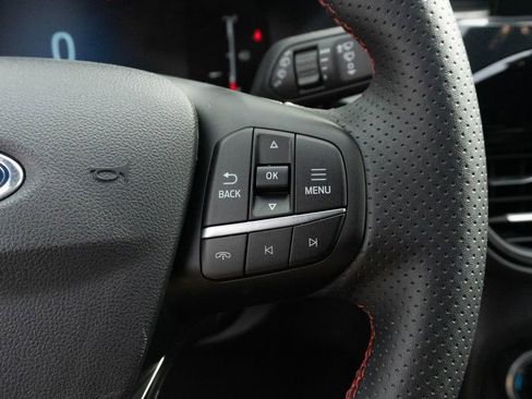 Used 2025 Ford Escape ST-Line FWD image 21