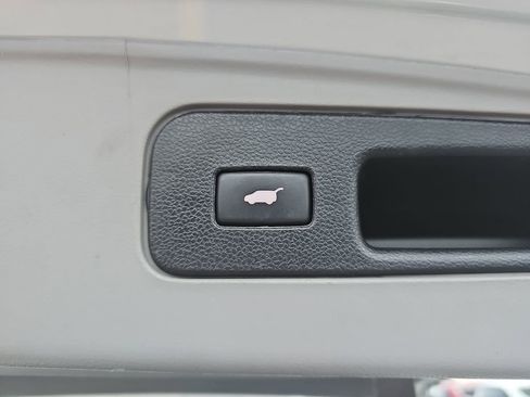 Used 2012 Honda Pilot EX-L image 14