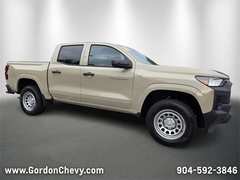 Used 2023 Chevrolet Colorado W/T image 8