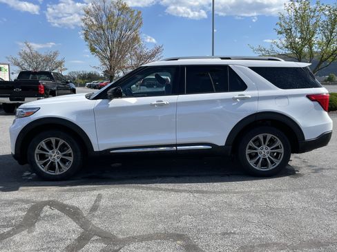 Used 2022 Ford Explorer Limited AWD/4WD image 10