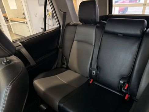 Used 2023 Toyota 4Runner SR5 Premium w/ Moonroof Package image 17