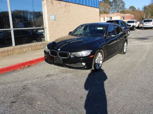 Used 2015 BMW 320i 4dr Sdn 320i RWD South Africa image 3