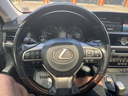 Used 2017 Lexus ES 350 image 24