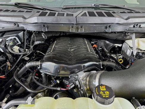 New 2025 Ford F150 XLT w/ Equipment Group 303A High image 31