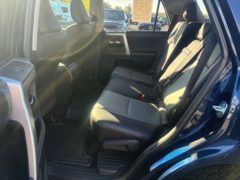 Used 2019 Toyota 4Runner SR5 Premium w/ Wilderness Package AWD/4WD image 28