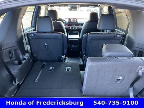 Certified 2025 Honda Pilot TrailSport image 24