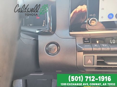 Used 2025 Toyota Camry LE image 19