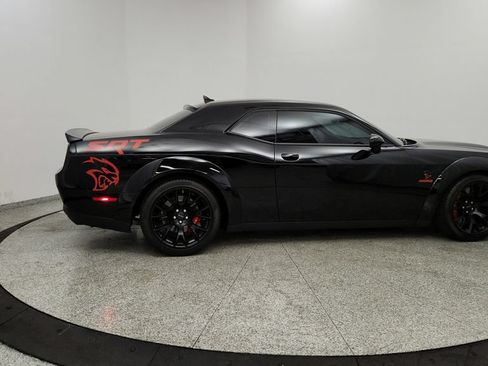 Used 2023 Dodge Challenger SRT Hellcat RWD image 6