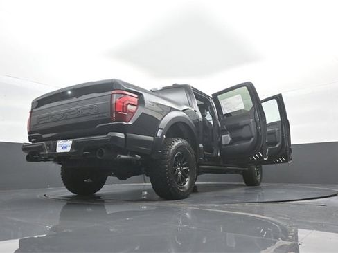 New 2025 Ford F150 Raptor image 40