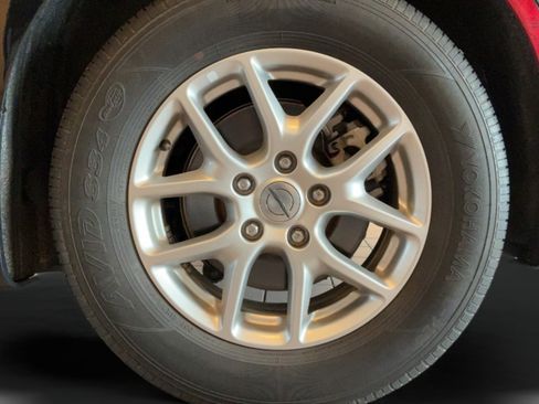 Used 2024 Chrysler Pacifica Touring-L FWD image 45