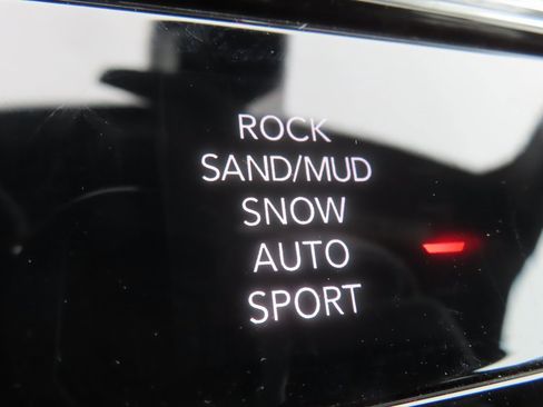 New 2025 Jeep Grand Cherokee Summit w/ Obsidian Package image 15