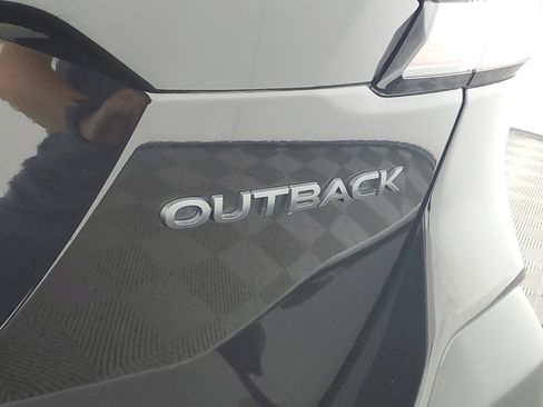 Used 2024 Subaru Outback Onyx Edition AWD/4WD image 32