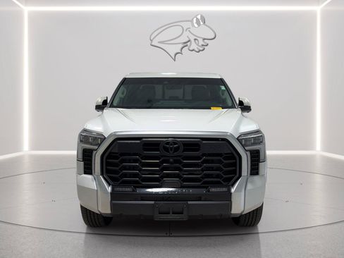 Used 2022 Toyota Tundra Limited w/ TRD Off-Road Package AWD/4WD image 8