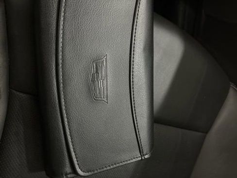 Used 2023 Cadillac XT6 Sport image 40