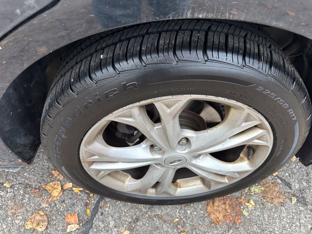 Used 2012 Ford Fusion SE FWD image 30
