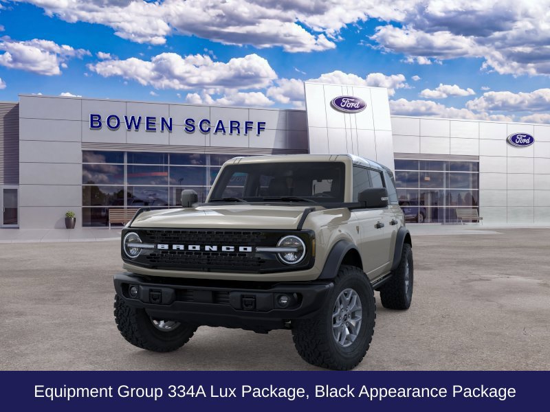Used 2025 Ford Bronco Badlands AWD/4WD image 2