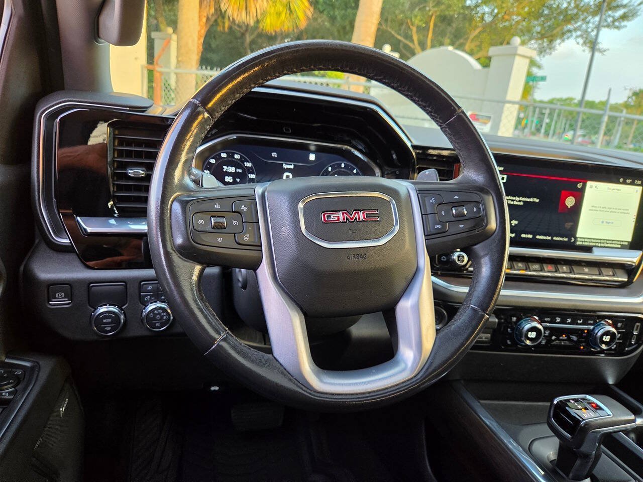 Used 2022 GMC Sierra 1500 SLT w/ SLT Premium Plus Package RWD image 41