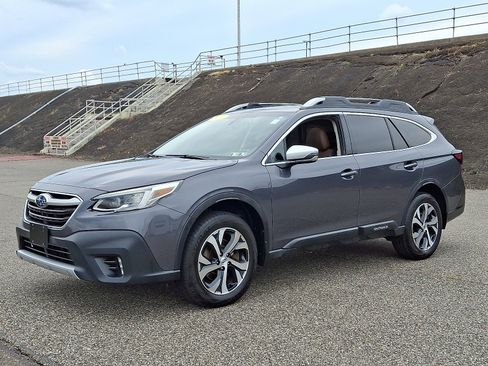 Used 2021 Subaru Outback Touring XT image 3