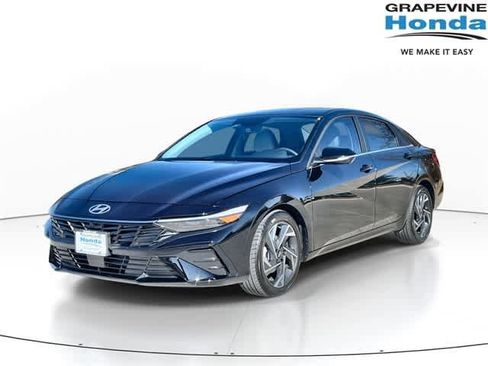 Used 2024 Hyundai Elantra Limited image 1