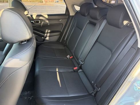 Used 2023 Honda Civic EX-L image 29
