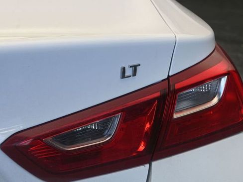 Used 2025 Chevrolet Malibu LT image 13