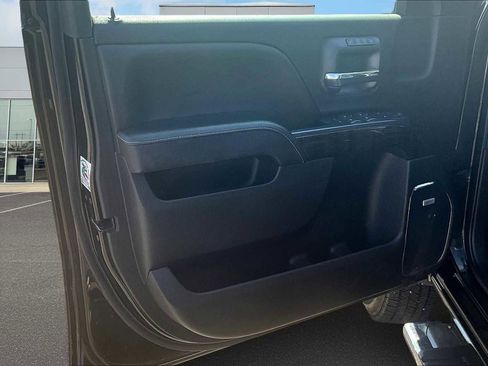 Used 2015 GMC Sierra 3500 Denali image 27