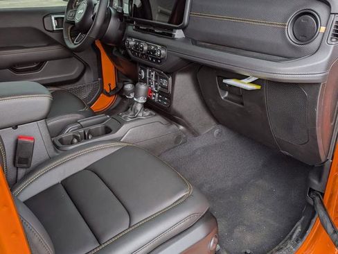 Used 2025 Jeep Wrangler Unlimited Rubicon 392 AWD/4WD image 6