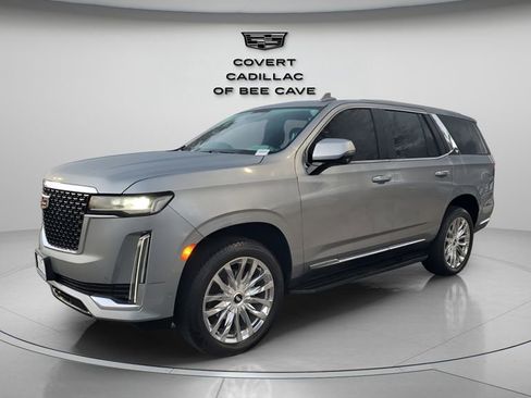 Certified 2024 Cadillac Escalade Premium Luxury image 3