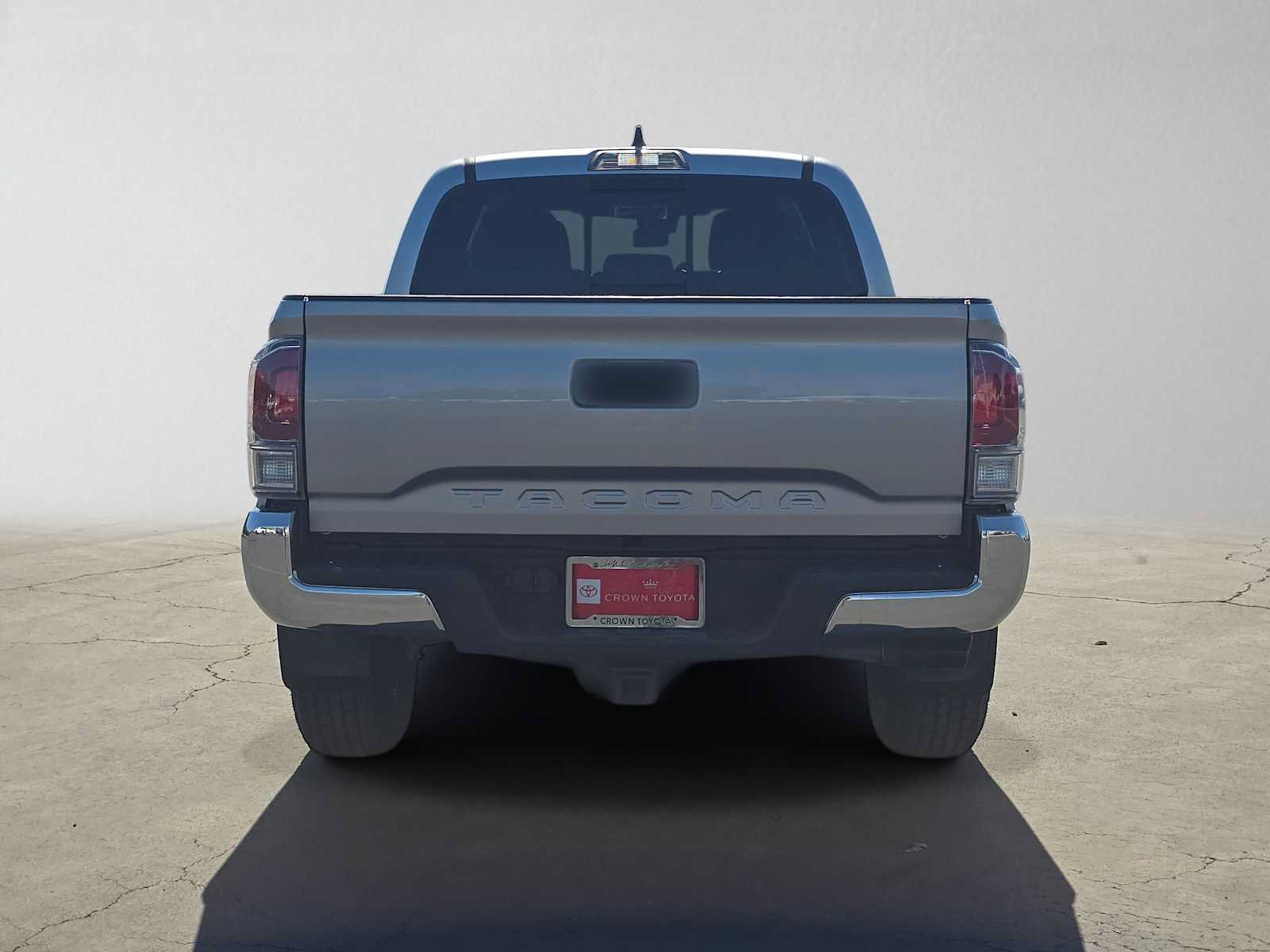 Certified 2023 Toyota Tacoma TRD Off-Road w/ Black Out Package (TMS) AWD/4WD image 4