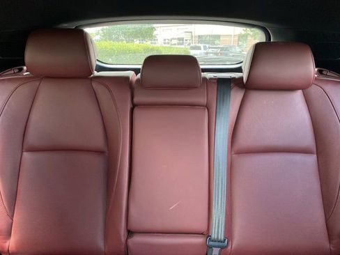 Used 2022 MAZDA MAZDA3 s AWD/4WD image 23