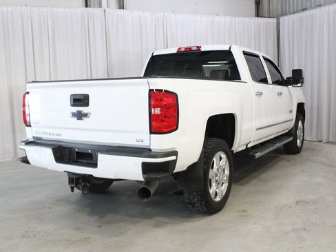 Used 2018 Chevrolet Silverado 2500 LTZ w/ Duramax Plus Package AWD/4WD image 23